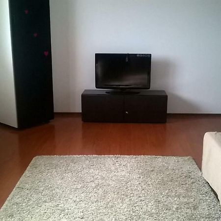 Alexander Apartment Бухарест Экстерьер фото